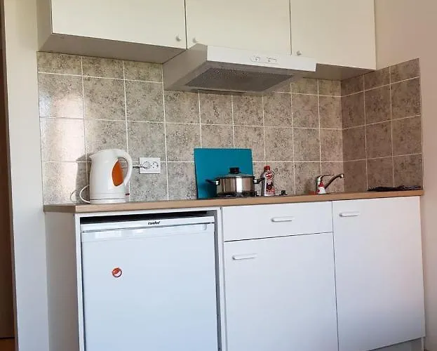 Апартаменты Akropolis For